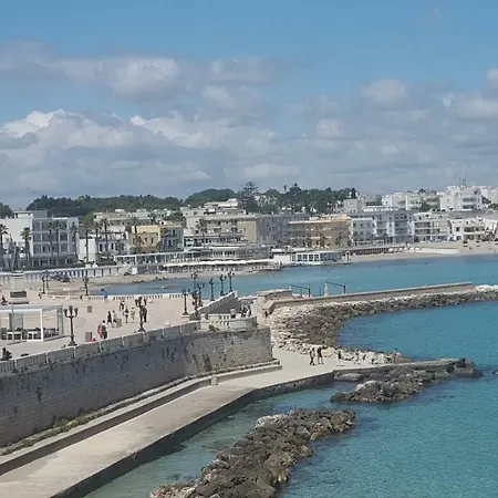 2 Bedroomed Apartment - Sleeps 5 Otranto Exterior photo